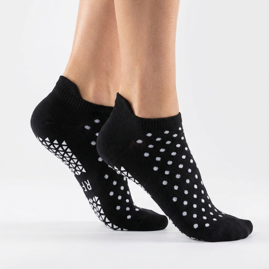 Bentley Black Polka